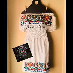 White Mexican Peasant Dress Size Large